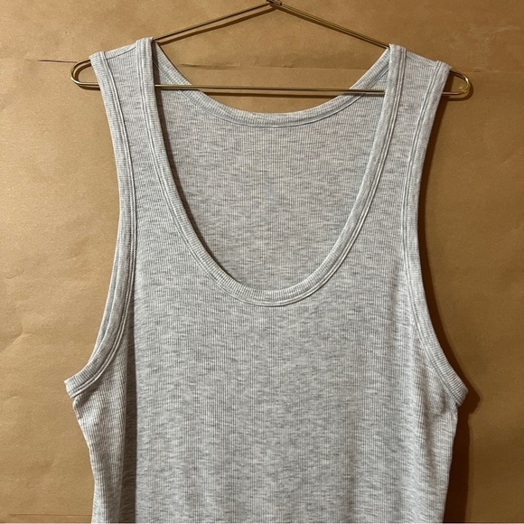 Vuori Light Gray Sleeveless Jumpsuit - Picture 4 of 13